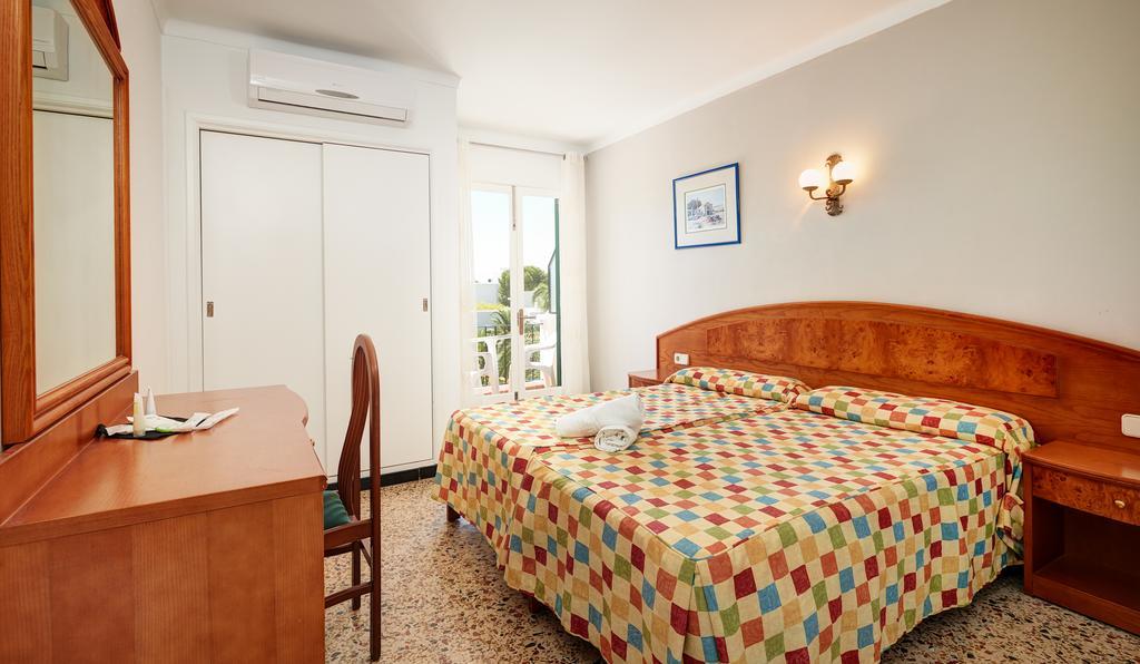 Hostal Talamanca กาลาดอร์ ภายนอก รูปภาพ